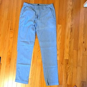 Gap Mens Lightweight Chambray Slim Chino Pant